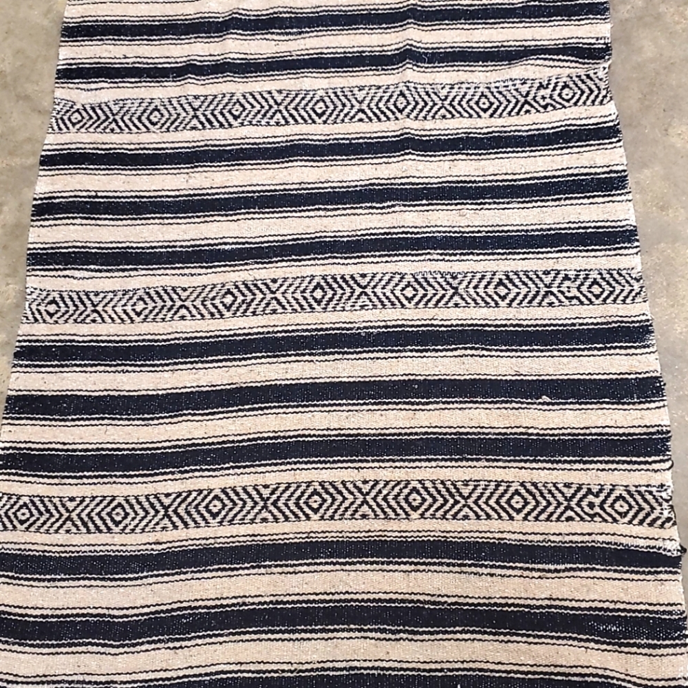 Striped woven throw blanket